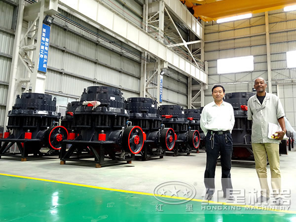 復(fù)合圓錐破碎機(jī)，私人訂制價(jià)格更實(shí)惠